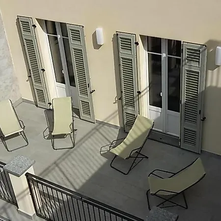 I Tulipani - 1 * Cadenabbia