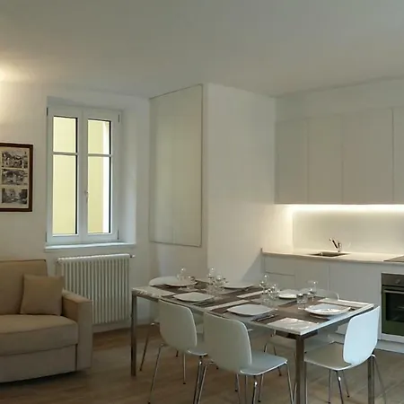 I Tulipani - 1 Cadenabbia