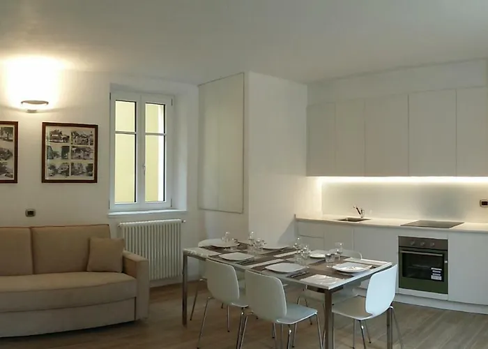 I Tulipani - 1 Cadenabbia